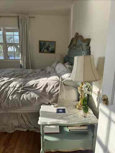 Miami Beach 2 bedroom apt furnished