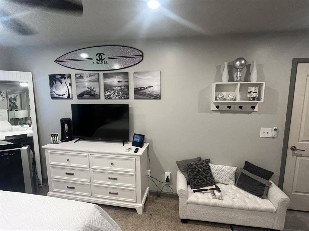 Fully Furn Contact me immediately