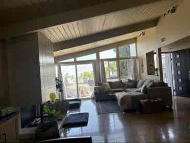 Bedroom for rent in Pacific Beach