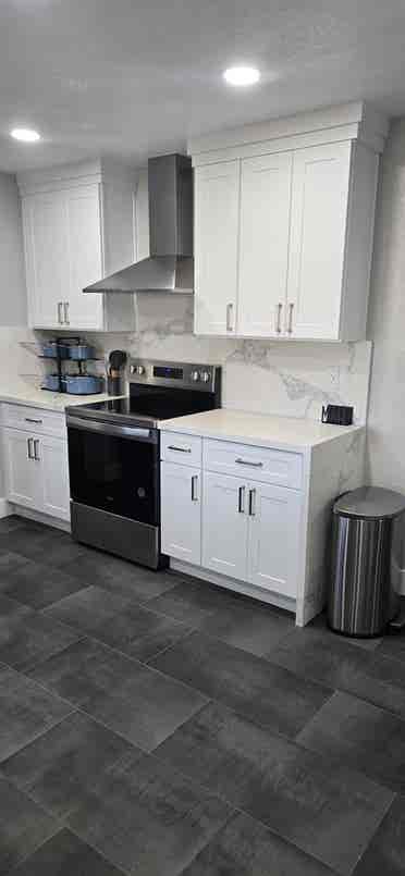 Furnished,WIFI + Utilities Included