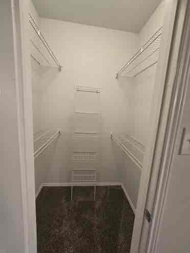 Roommate needed for  bath