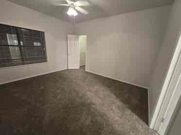 Roommate needed for  bath