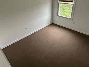 Need Tenant! Can Do Per Room