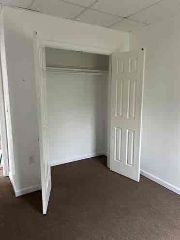 Need Tenant! Can Do Per Room