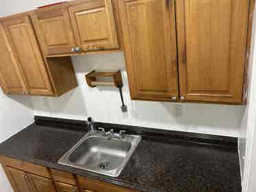 Need Tenant! Can Do Per Room