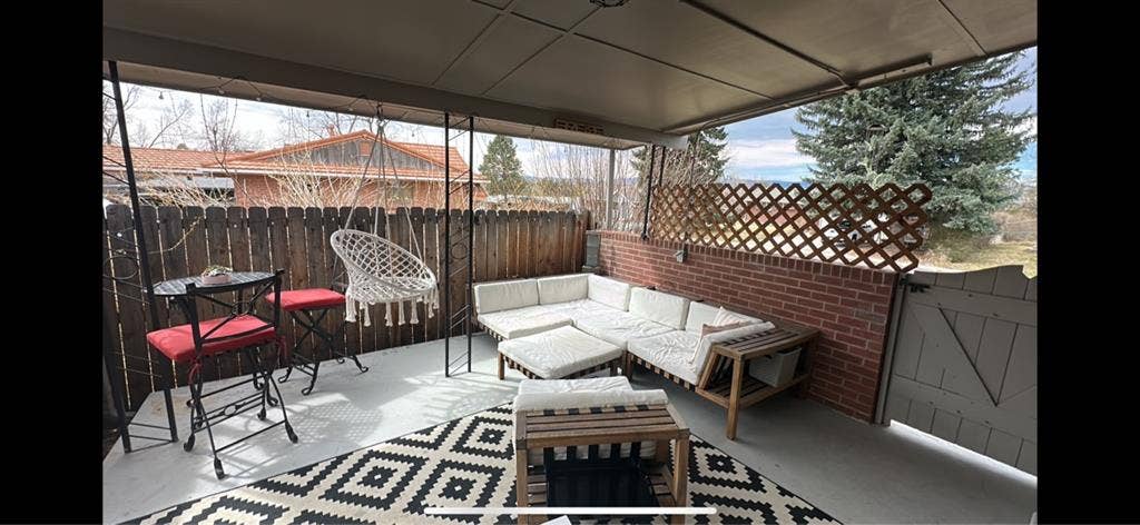 Room available in 5BR House