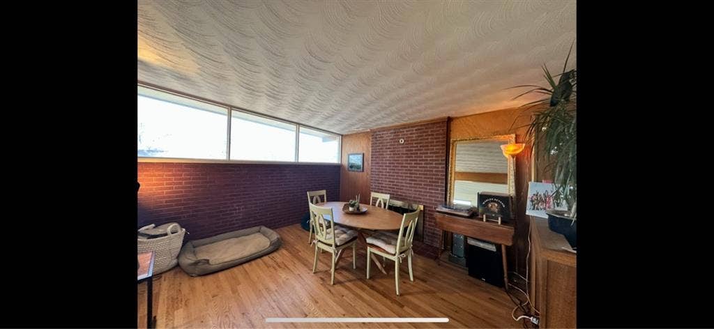 Room available in 5BR House