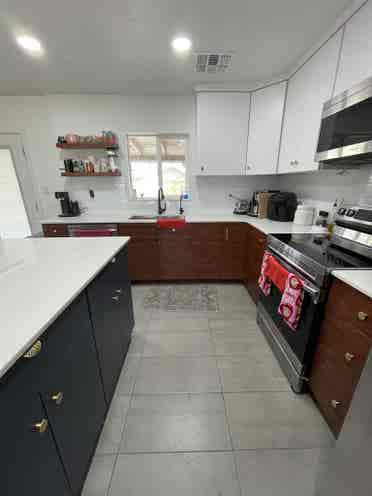 North Phoenix room for rent