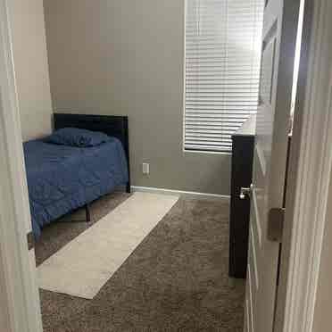 Quiet/Cozy/Modern