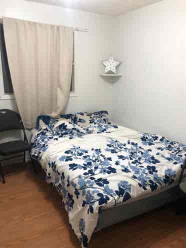 FURNISHED ROOMS - 3 MIN TO SQUARE 1