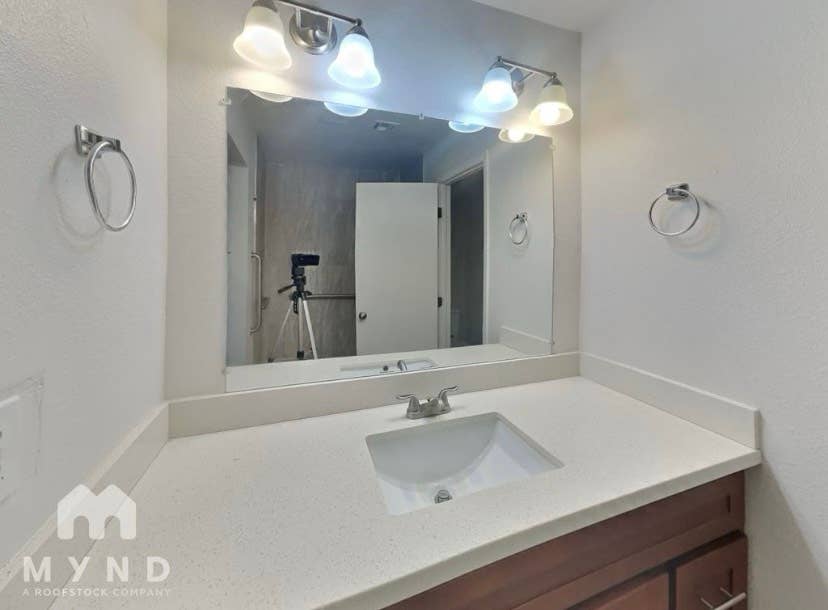 Bedroom w/Private Bath