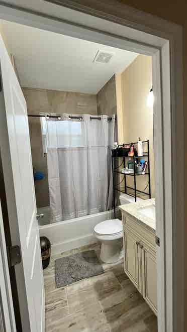 Private Bedroom in Palm Bay