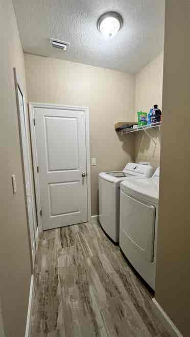 Private Bedroom in Palm Bay