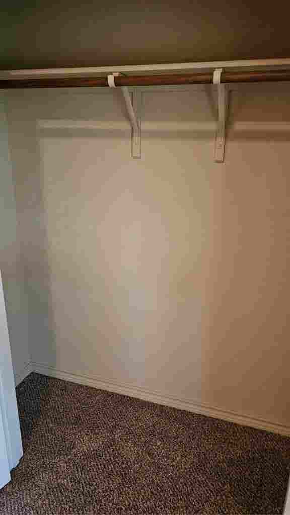 2 Rooms and Bathroom to Yourselff
