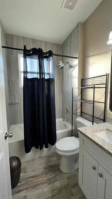 Room Available in Clean, Quiet Home