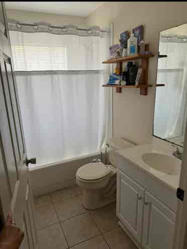 Bedrooms for rent