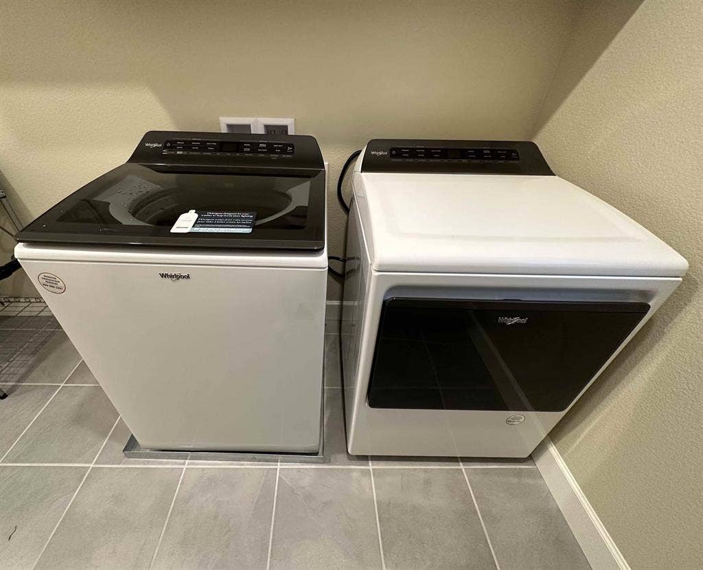 Nr S Hayward BART -Private Bed Bath