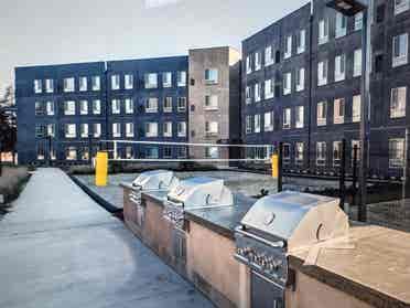 WILL PAY YOUR FIRST MONTH'S RENT