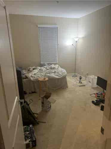 Private room + bath