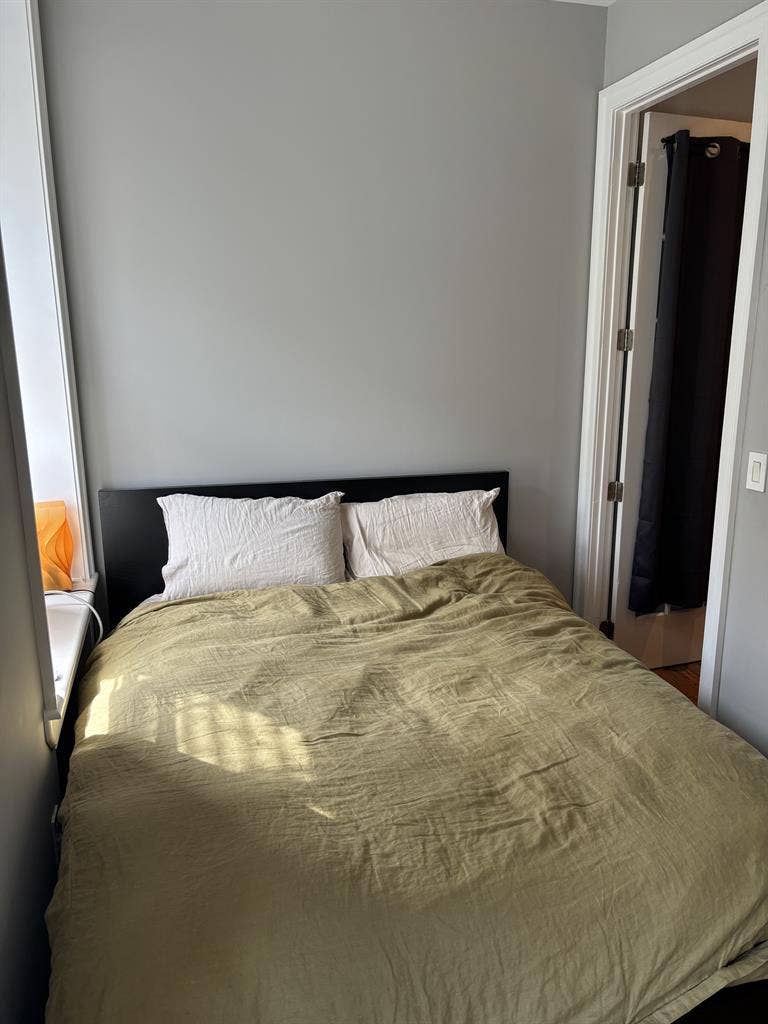 Summer Sublease in Chelsea! 🌞🏙️