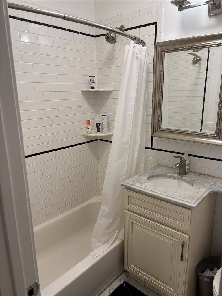 Summer Sublease in Chelsea! 🌞🏙️