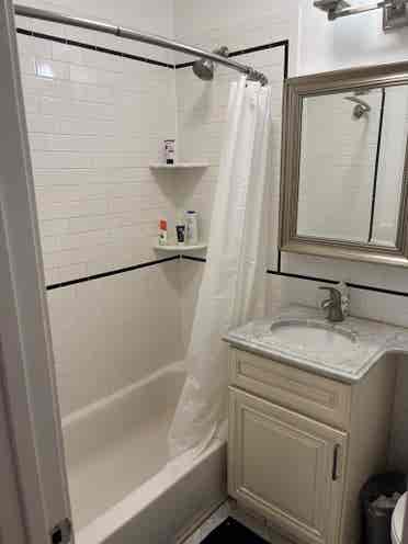 Summer Sublease in Chelsea! 🌞🏙️