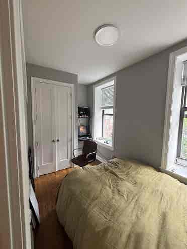 Summer Sublease in Chelsea! 🌞🏙️