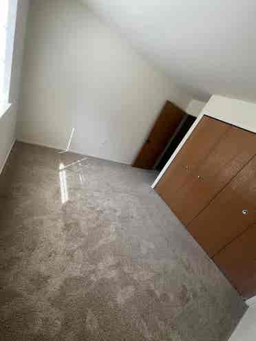 1 bedroom available