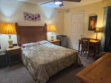Master Bedroom for rent