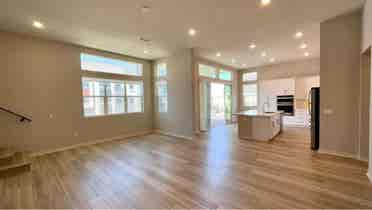 Beautiful townhouse otay ranch