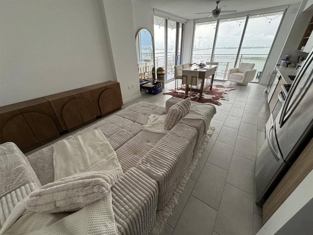 Oceanview 2 Bedroom W/Infinity Pool