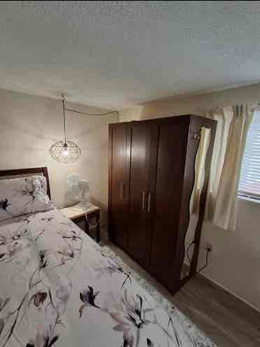 Roommate for furnished Loft Sidney