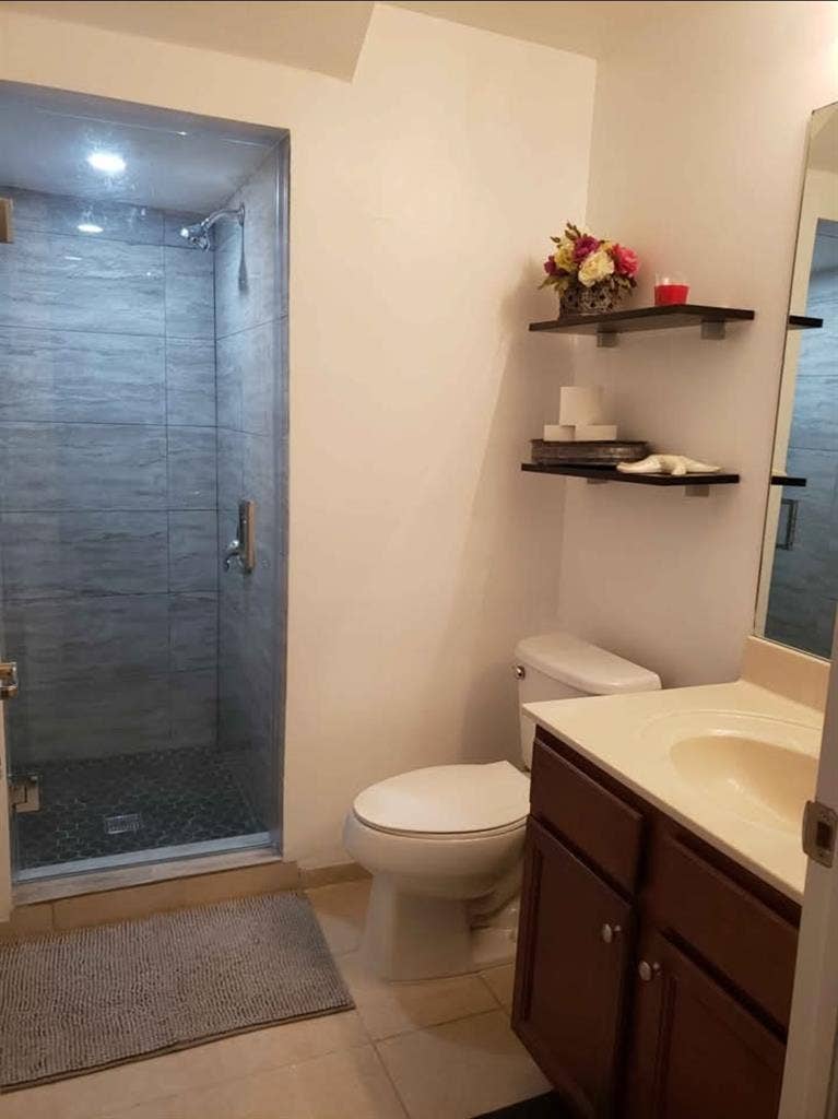 Private Bedroom & Bathroom