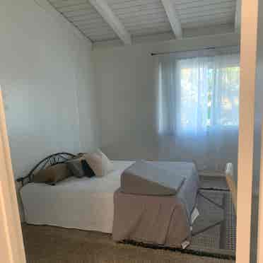 Room to rent in HB