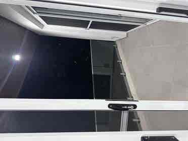 Spacious Unit , Upstairs