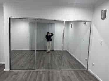 Spacious Unit , Upstairs
