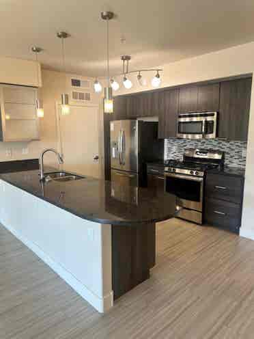 Looking for a roommate!
