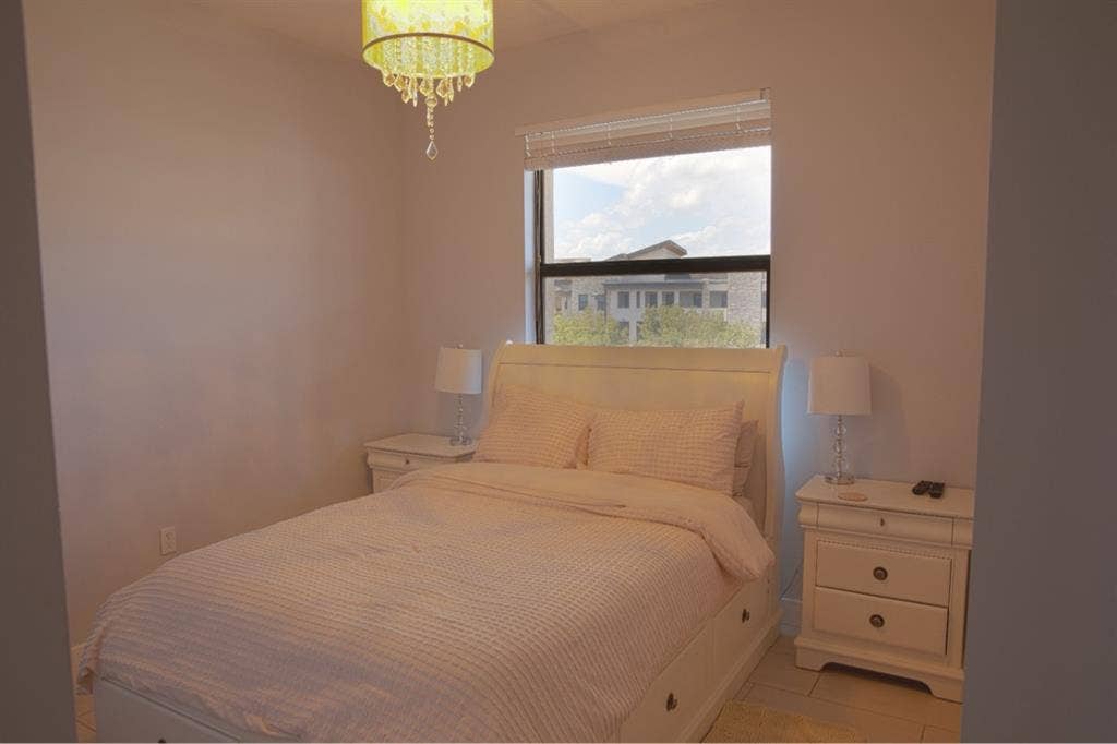 renting a room in doral
