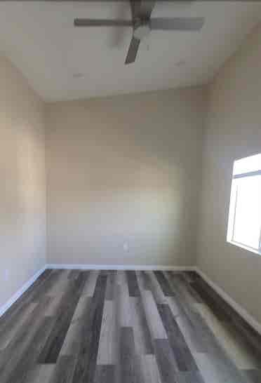 2 rooms available Sept 1st Pet Yard