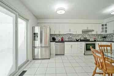 4 Bedroom Townhouse for Rent