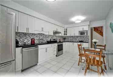 4 Bedroom Townhouse for Rent