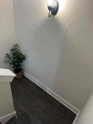 Room available 8 min from Broadway