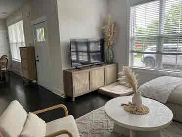 Room available 8 min from Broadway