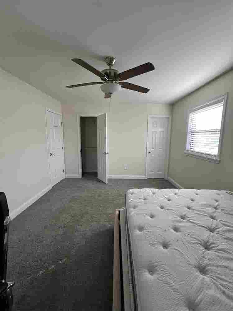 PRIVATE ROOM FOR RENT