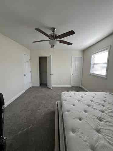 PRIVATE ROOM FOR RENT