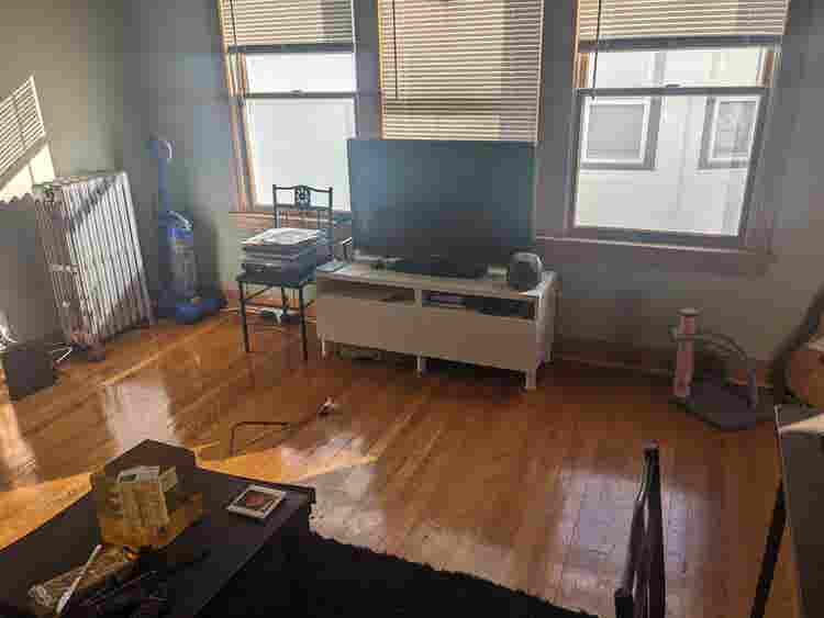 Room for rent near Green Line