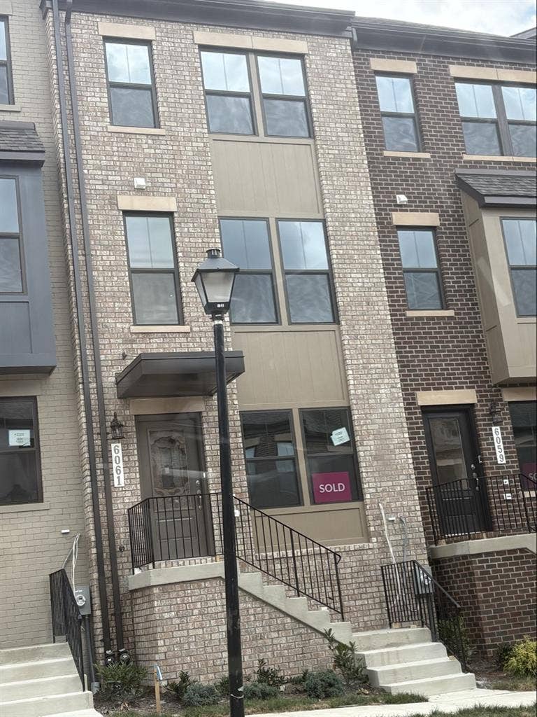Room for rent with its own bathroom