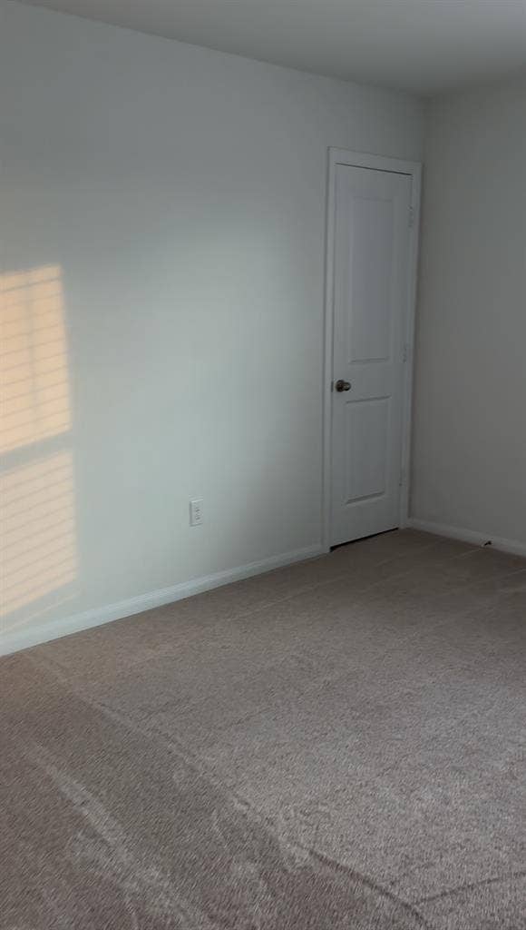 Private Room for rent in Sunfield