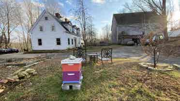 4BR Farmhouse w/ Utilities Incl.