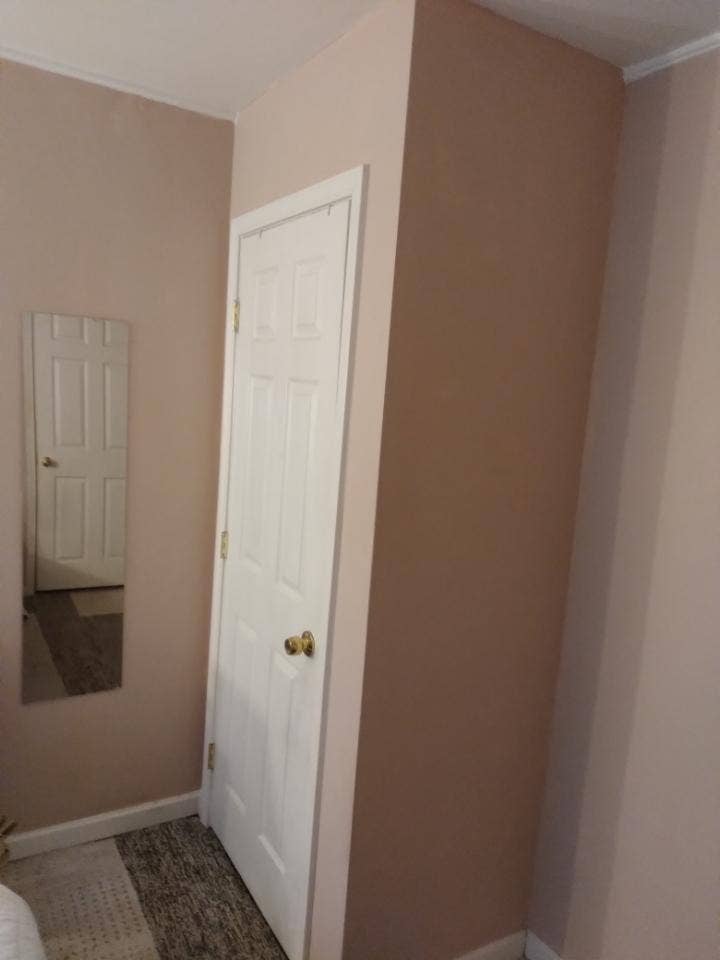 Furnished room for rent in my home